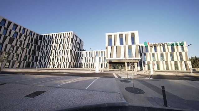 Tomás, el primer niño nacido en el nuevo Hospital Quirónsalud Zaragoza