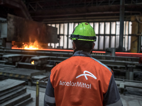 ArcelorMIttal, a la cola del selectivo. Este es el nivel que activa la figura de HCH