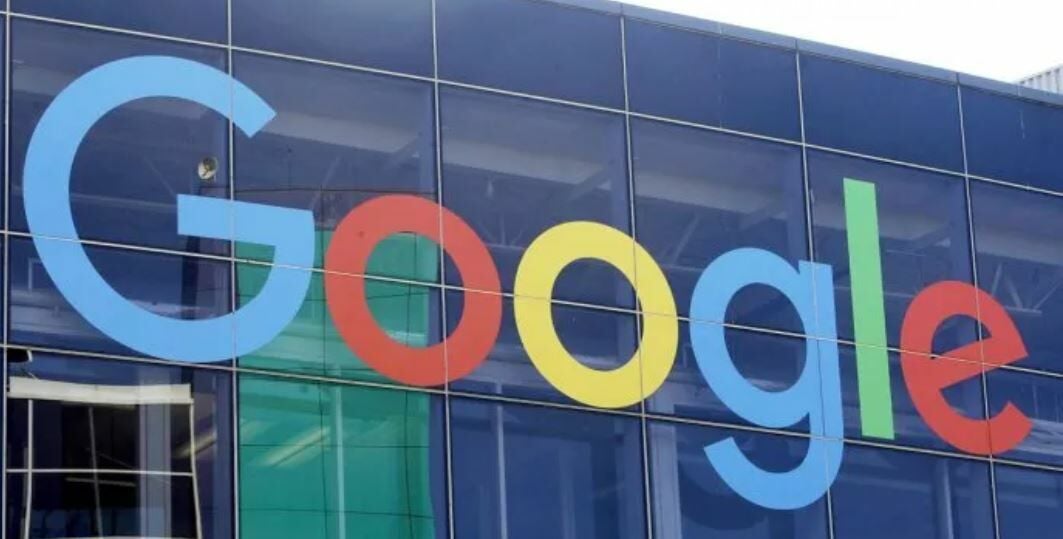 Google también se mueve por debajo de los 100$ en bolsa