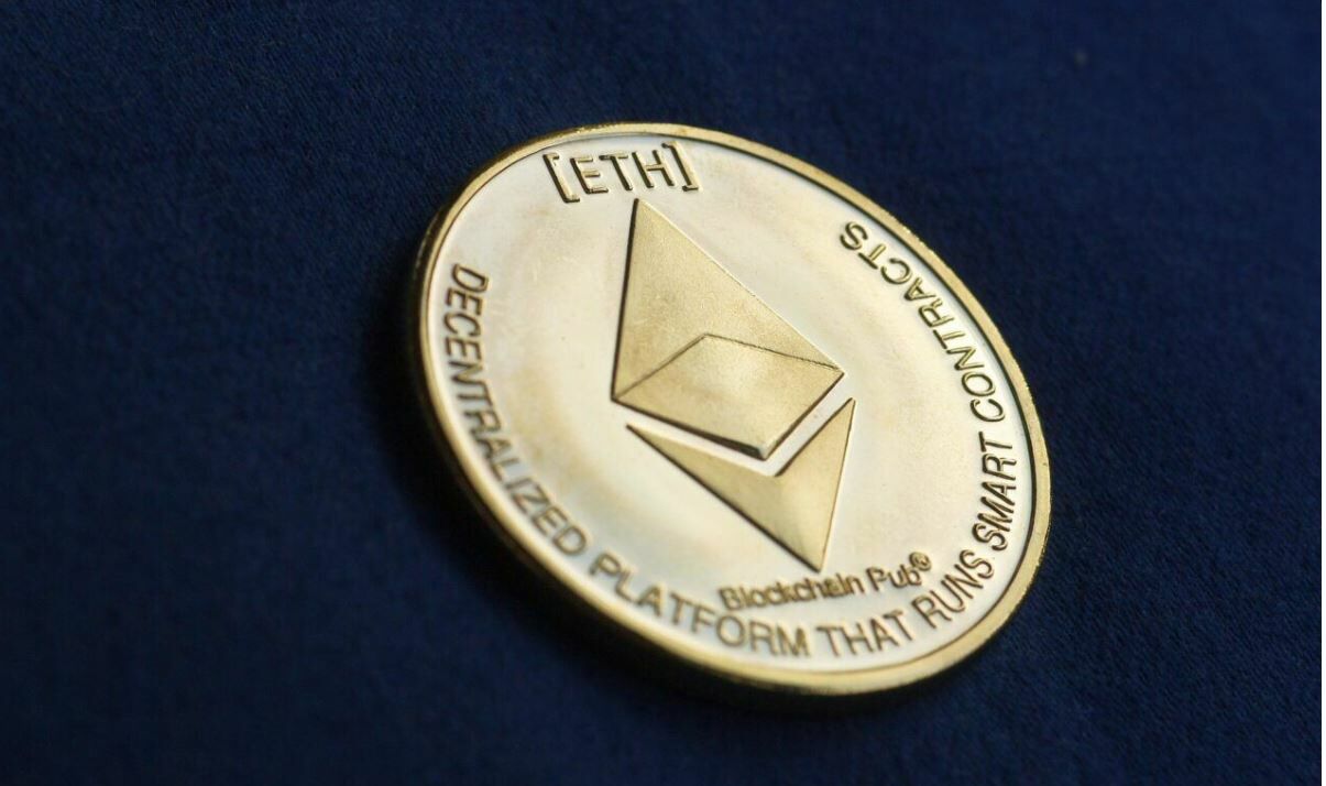 Ethereum cae un 12,5% en la última semana: estas son las razones