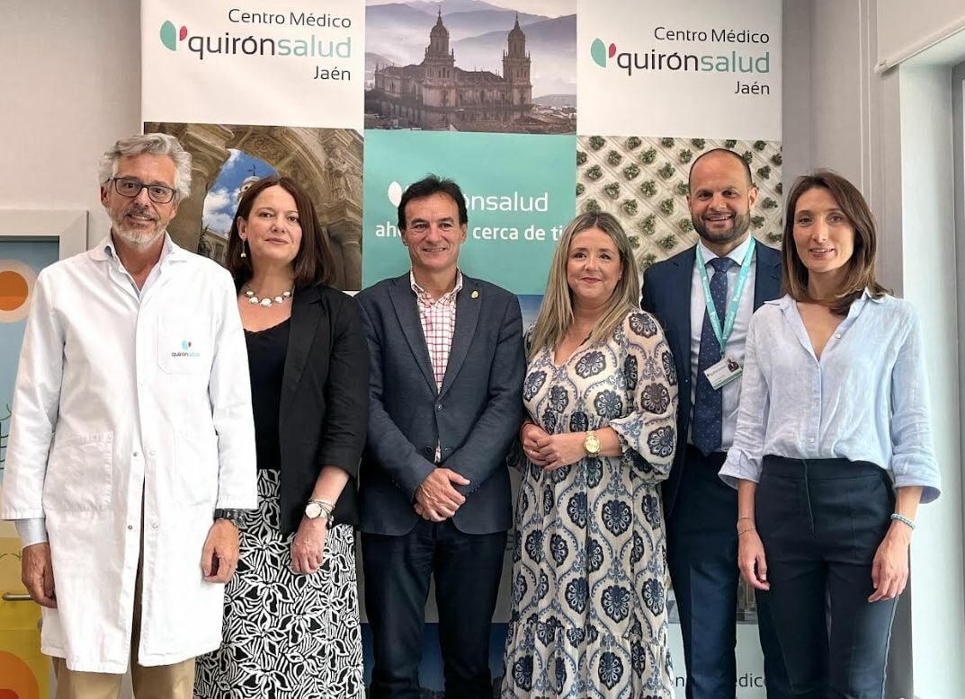 Visita institucional del alcalde al nuevo Centro Médico Quirónsalud Jaén 