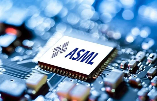 ASML, prudente y con la cartera de pedidos llena