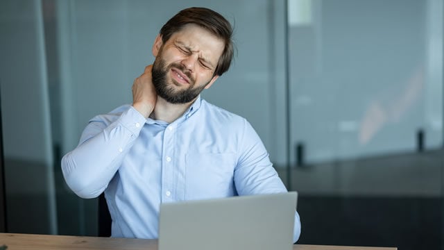 Estos son los 3 principales síntomas del burnout o síndrome del "trabajador quemado"