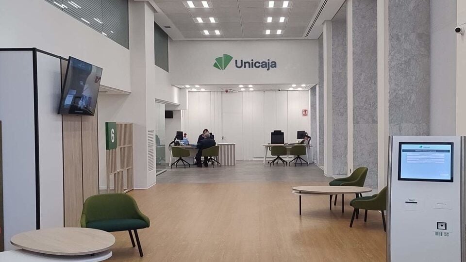 Unicaja ofrece bonificaciones de hasta el 4% para traspasos de planes de pensiones