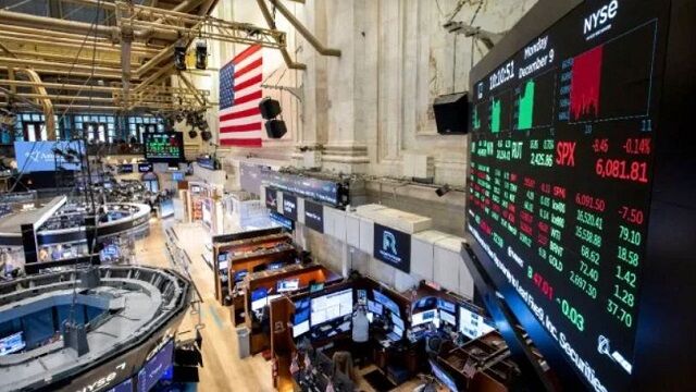 El Dow Jones sube animado por los planes de Trump; Netflix acerca al S&P 500 a sus máximos